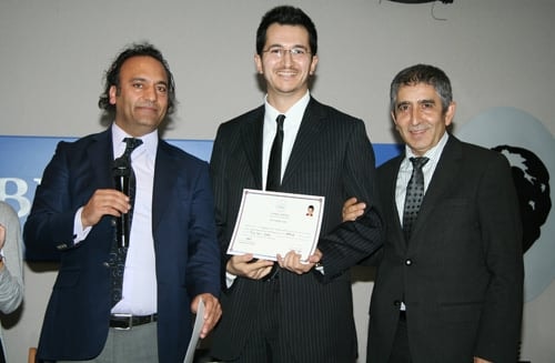 20. Dönem Hukuk İngilizcesi Ve Terminolojisi 
Derslerini Tamamlayanlara 
Katılım Belgeleri Verildi
 - 24