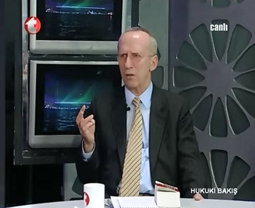 Dini Referanslar Uzun Vadede Sorunlar Doğurur