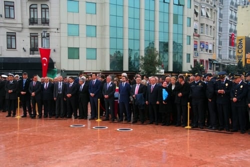 Aramızdan Ayrılışının 77. Yılında Atamızı Saygı Ve Minnetle Andık 
 - 5