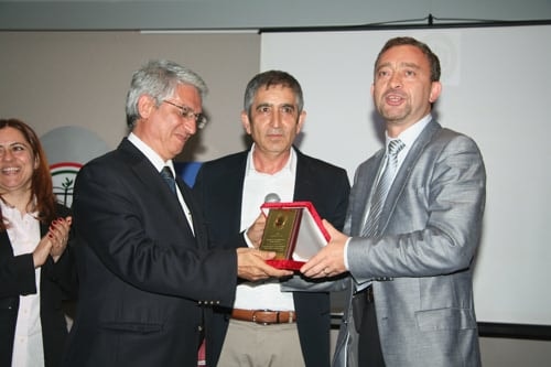 Cumartesi Forumları Sona Erdi
 - 25