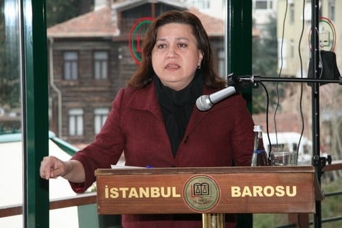 Baro Meclisi Toplandı 

 - 51