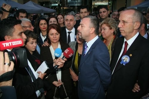 Ümit Kocasakal İstanbul Barosu Başkanlığına Yeniden Seçildi 

 - 360