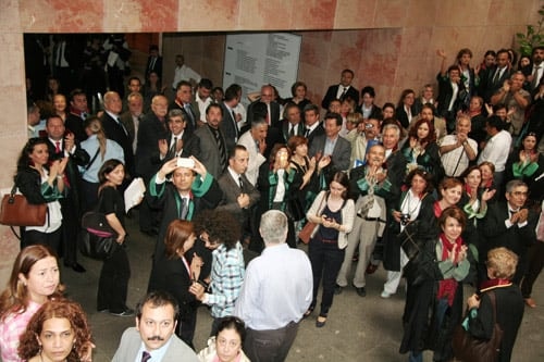 Savunma Ve Baro Yargılanıyor... - 38