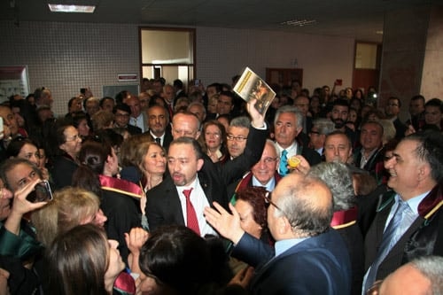 Savunma Ve Baro Yargılanıyor... - 30