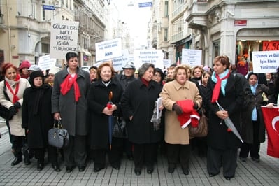 8 Mart Dünya Emekçi Kadınlar Günü Kutlandı - 27