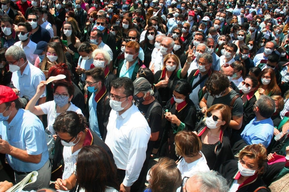 Yasa Yapma Gücünü Silah Olarak Kullananları Uyarıyoruz - 78