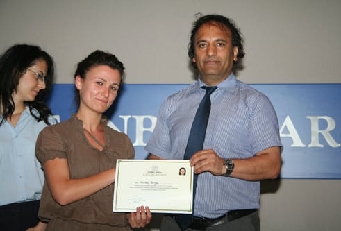 26. Dönem Hukuk İngilizcesi Ve Terminolojisi Derslerini Tamamlayanlara Katılım Belgeleri Verildi  - 8