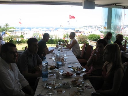 Kadıköy Bölge Temsilcilerinin Kahvaltılı Toplantısı
 - 7