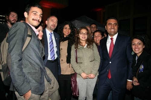 Ümit Kocasakal İstanbul Barosu Başkanlığına Yeniden Seçildi 

 - 393