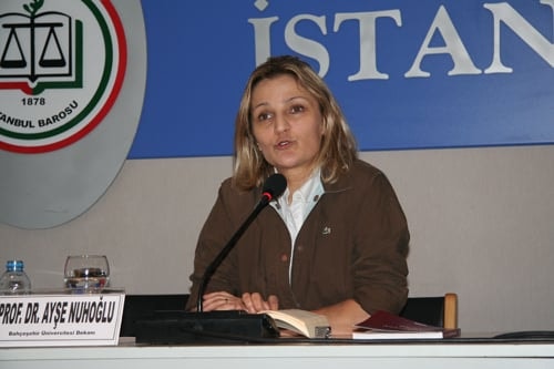 “Kadın Hakları Ve Aile İçi Şiddet” Konulu Sertifika Programı Devam Ediyor - 12