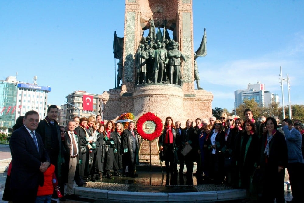 Baromuz Yönetimi Atamızın Huzurunda - 24