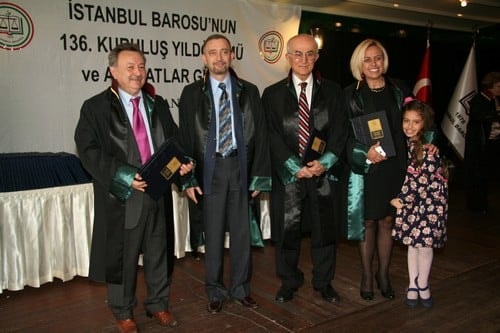 Hukuk Devleti Tesis Edilene, Yargı Bağımsız Olana Kadar, Bedeli Ve Pahası Ne Olursa Olsun Bu Mücadeleyi Birlikte Sürdüreceğiz - 217