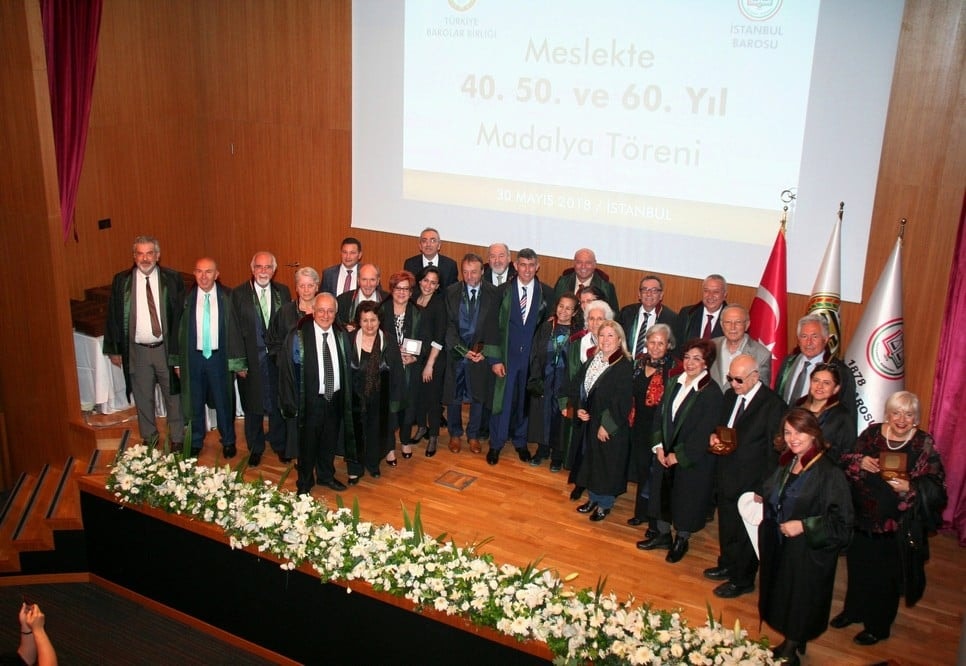 Meslekte 40, 50, 60 Yılını Dolduran 467 Meslektaşlarımıza Madalya Verildi - 392