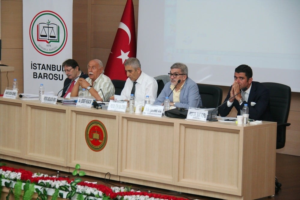 İmar Barışı, Kentsel Dönüşüm ve Tapu Uygulamaları ile Kat Mülkiyetine İlişkin Güncel Sorunlar Semineri - 185