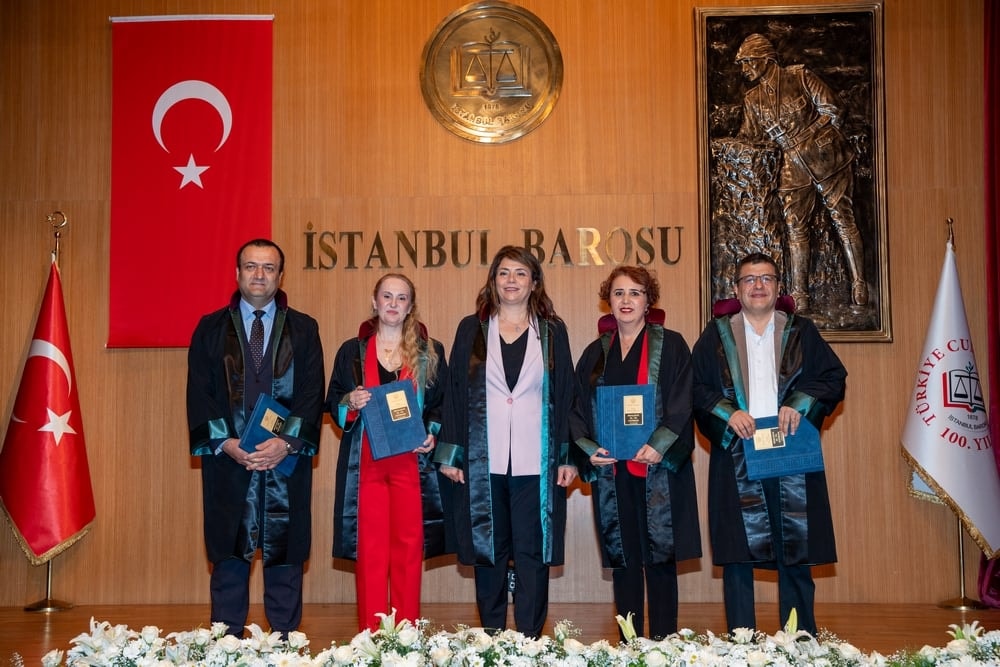 Meslekte 25, 30 ve 35 Yılını Dolduran Meslektaşlarımıza Plaket Verildi - 60