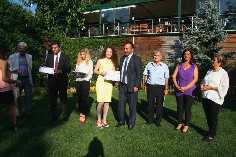 37. Dönem Hukuk İngilizcesi Ve Terminoloji Derslerine Katılanlara Törenle Belgeleri Verildi - 37