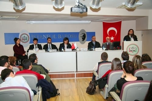 Avukatlar, Kurtçuklardan Muhteşem Kelebekler Yapmayı Becerenlerdir

 - 9