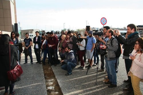 Avukatlardan Hukuksuzluğa Protesto

 - 2