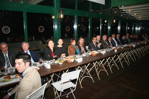 Avukatın Meselesi Yurttaşın Meselesi Haline Gelmeli

 - 30