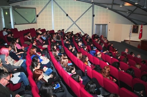 İfade Özgürlüğü Açısından Mevzuattan Ve Uygulamadan Kaynaklanan Sorunlar Var
 - 20