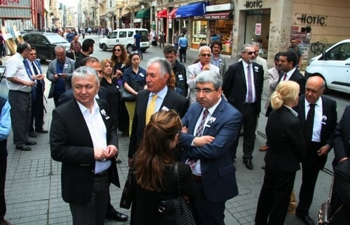 Av. Cengiz Kayıtmazer Son Yolculuğuna Uğurlandı
 - 7