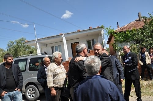 İstanbul Barosu Başkan Ve Yönetim Kurulu Üyeleri, Acıyı Paylaşmak, İncelemelerde Bulunmak İçin Soma’Daydı

 - 67