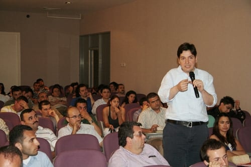 Yargıtay, Tüzel Kişilik Perdesinin 
Aralanması Teorisini Onayladı
 - 18