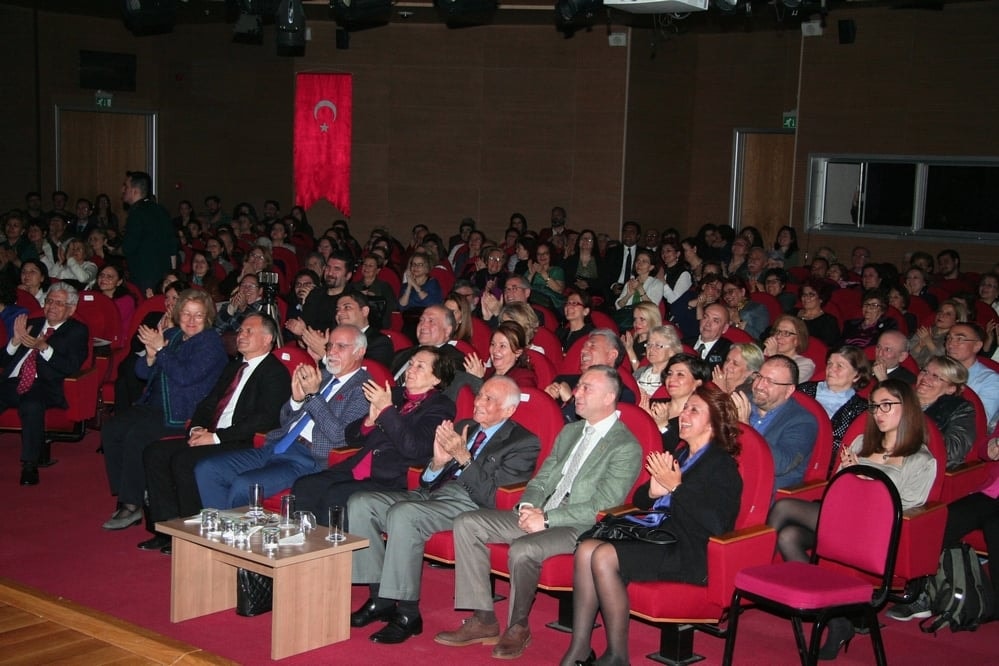 Çağdaş Yaşam Cumhuriyet Ödülü Ümit Kocasakal’a Verildi - 69