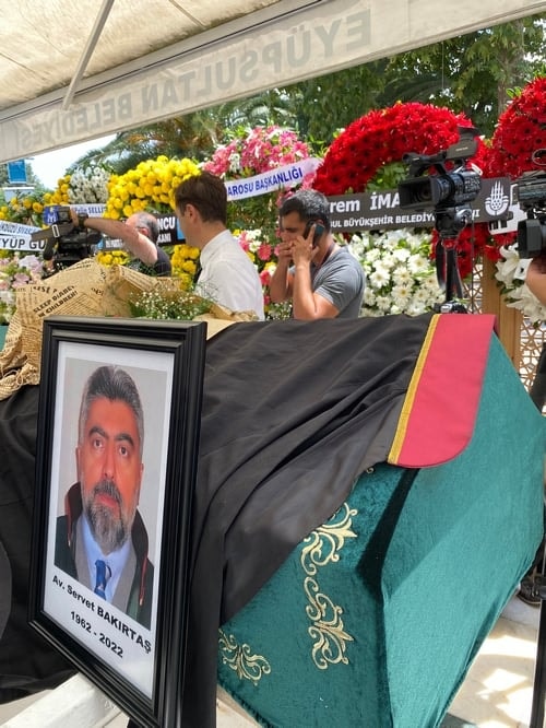 Artık Bildiriler Yazmak Yaslar Tutmaktan Bıktık - 8