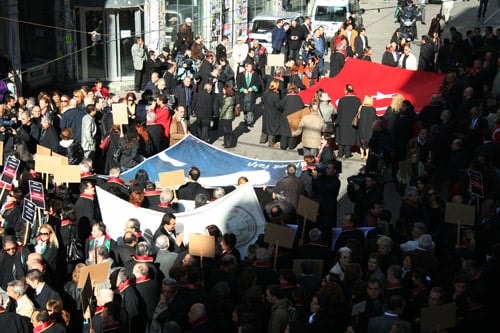 Barolar “Yargıya Ve Ülkeye Sahip Çıkma” Yürüyüşü Yaptılar - 8
