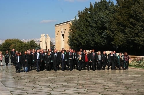 İstanbul Barosu Heyeti Anıtkabir’De Ata’Nın Huzurunda

 - 5