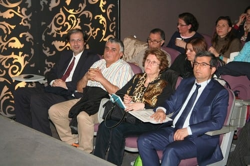 Mobbing Bir İnsan Hakları İhlalidir
 - 50