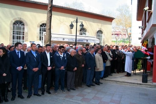 Örnek İnsan Av. Ekrem Erdal Üner’İ Son Yolculuğuna Uğurladık
 - 38