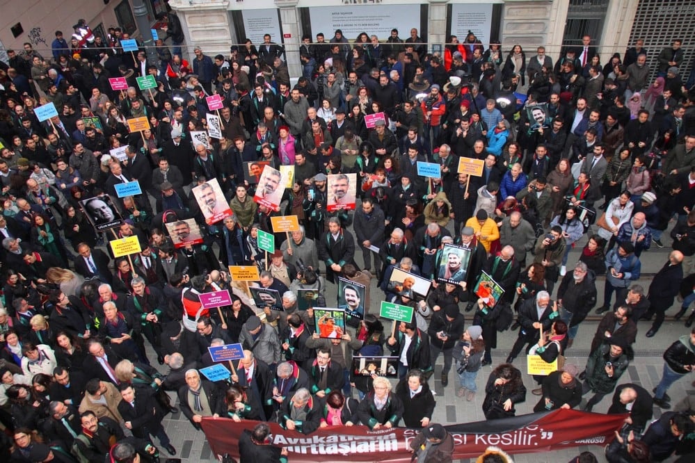 24 Ocak Tehlikedeki Avukatlar Günü - 102