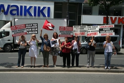 Devrim Yasamız Medeni Kanuna Sahip Çıkıyoruz Yürüyüşü - 89