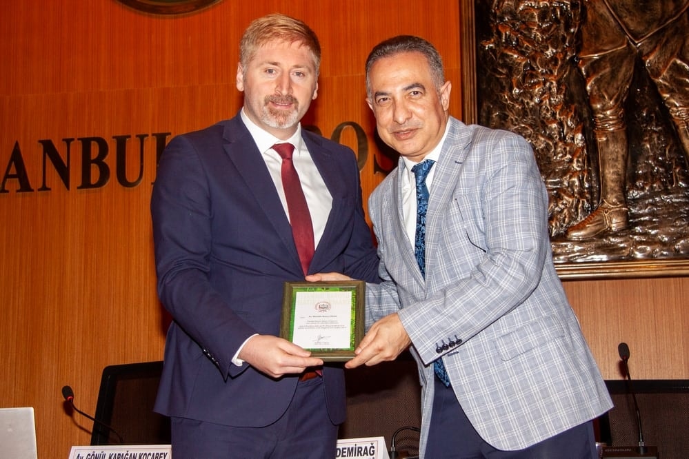 Sigorta Tahkimde Yargılamaya İlişkin Usulü Sorunlar Ve Çözüm Önerileri  Ve Maddi Hasarlı Araçlarda Değer Kaybı  Semineri - 12