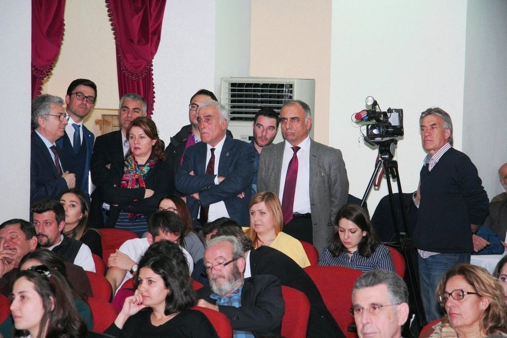 Türkiye’de Demokrasiden Uzaklaşılan Bir Zaman Dilimini Yaşıyoruz - 41