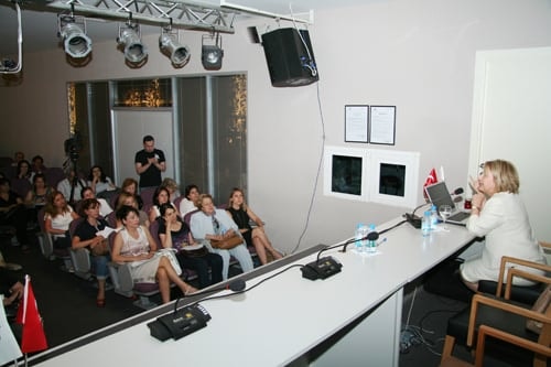 Kadın Hakları Merkezi Eğitim Semineri Yapıldı
 - 36