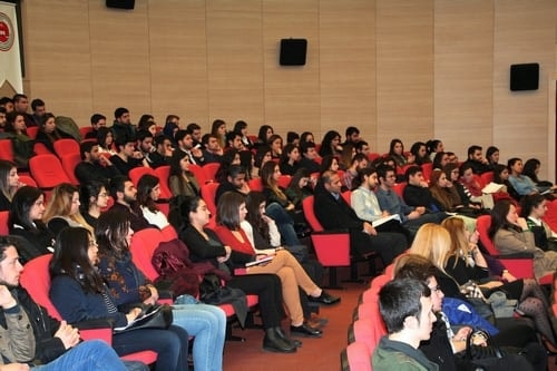 Avukatlık Stajı Mesleğin Önemine Uygun Olmaktan Uzaktır
 - 30