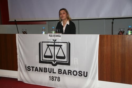 Kadın Hakları Merkezi Adli Yardım Bürosu Avukatları İçin “Kadın Hakları Ve Aile İçi Şiddet” Konulu Eğitim Seminerleri Düzenledi  - 21