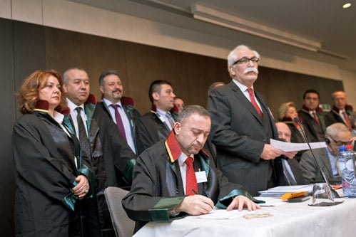 Avrupa Barolar Konseyi'nden İstanbul Barosu'na İnsan Hakları Ödülü
 - 21