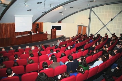 İfade Özgürlüğü Açısından Mevzuattan Ve Uygulamadan Kaynaklanan Sorunlar Var
 - 38