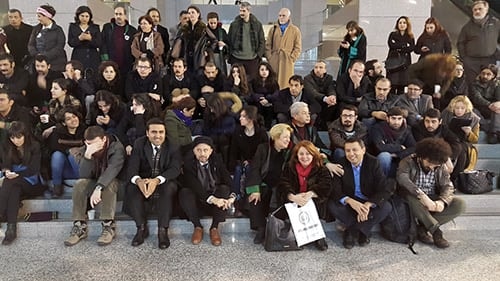 Hukuk Silah, Polis Yargı Olamaz!
 - 50