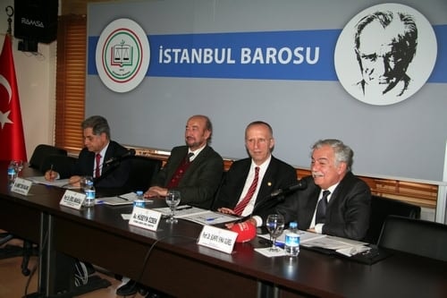 Rauf Denktaş Türk Dünyasının Kahramanıdır

 - 25