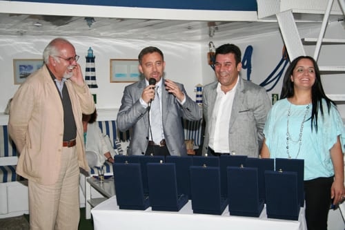 Cmk Eğitim Seminerlerine Katkı Veren Eğitimcilere Plaket Verildi

 - 8