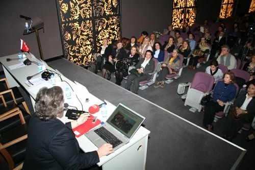 Türkiye’De Kadın - Erkek Eşitliği Demokrasi Sorunudur

 - 7