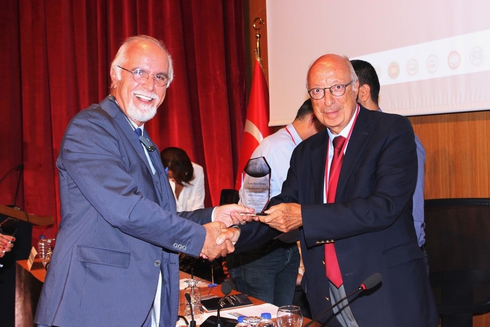 Uluslararası Konferans: ‘Ayın Karanlık Yüzü’ - 171