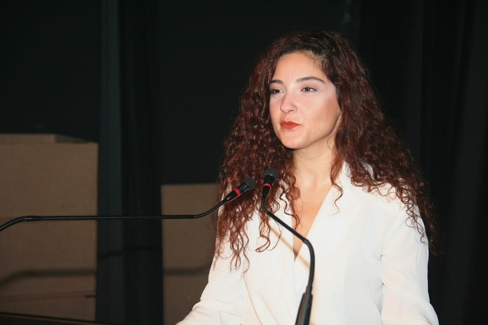 Hukuka Felsefi ve Sosyolojik Bakışlar IX - 4