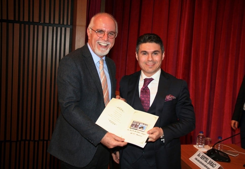 Geçmişten Geleceğe Avukatlık - 76