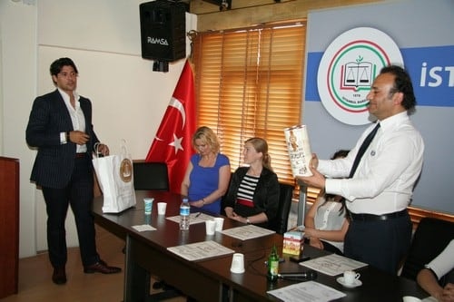 Hollanda’Nın Overıjsel  Eyaletinden Avukatlar Baromuzu Ziyaret Ettiler

 - 18